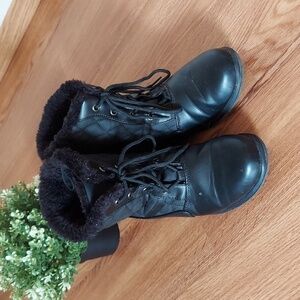 Totes boots Size 7M